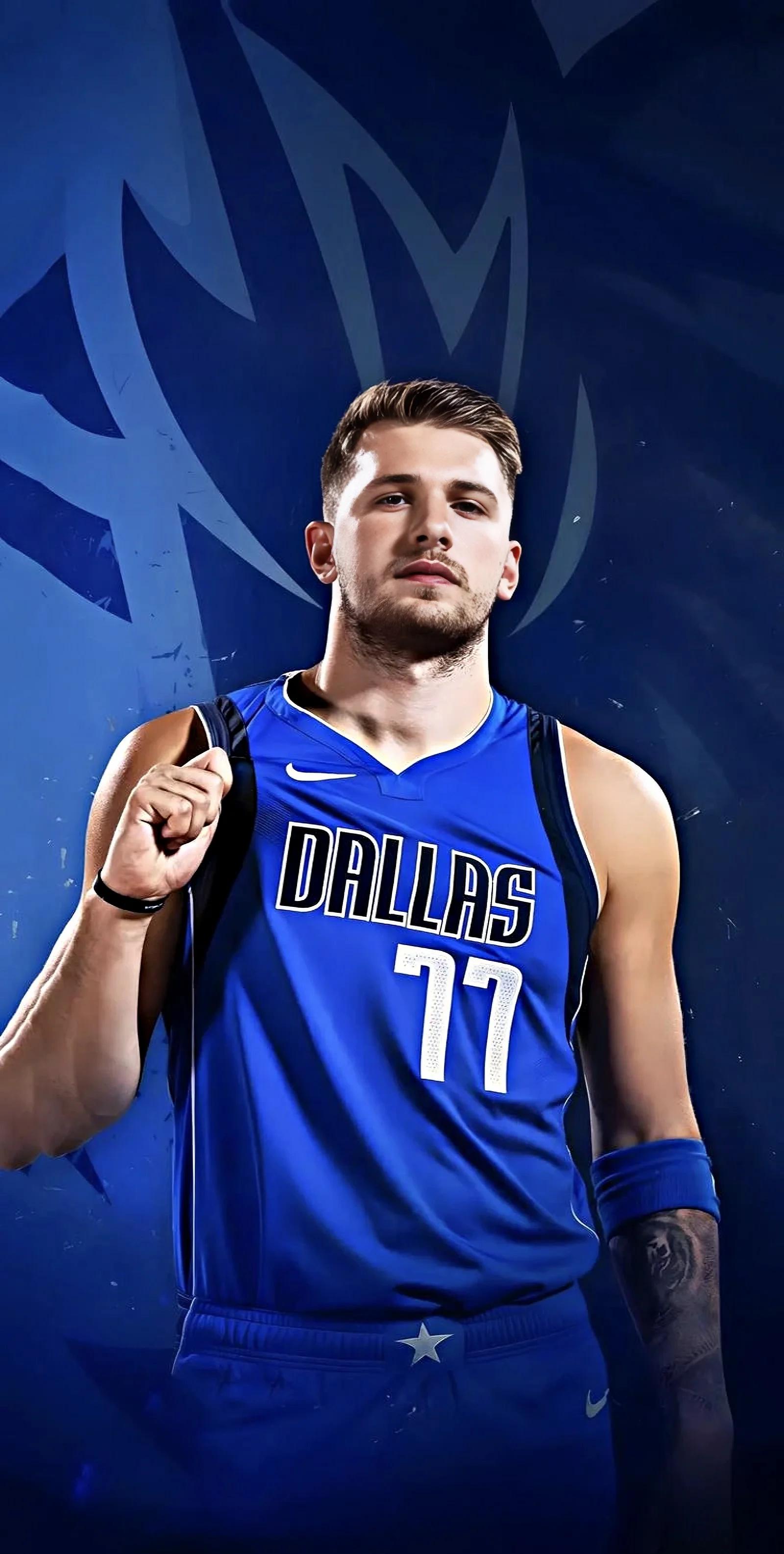  东契奇回归赛场，精彩发挥首场状态亮眼，独行侠观众沸腾！