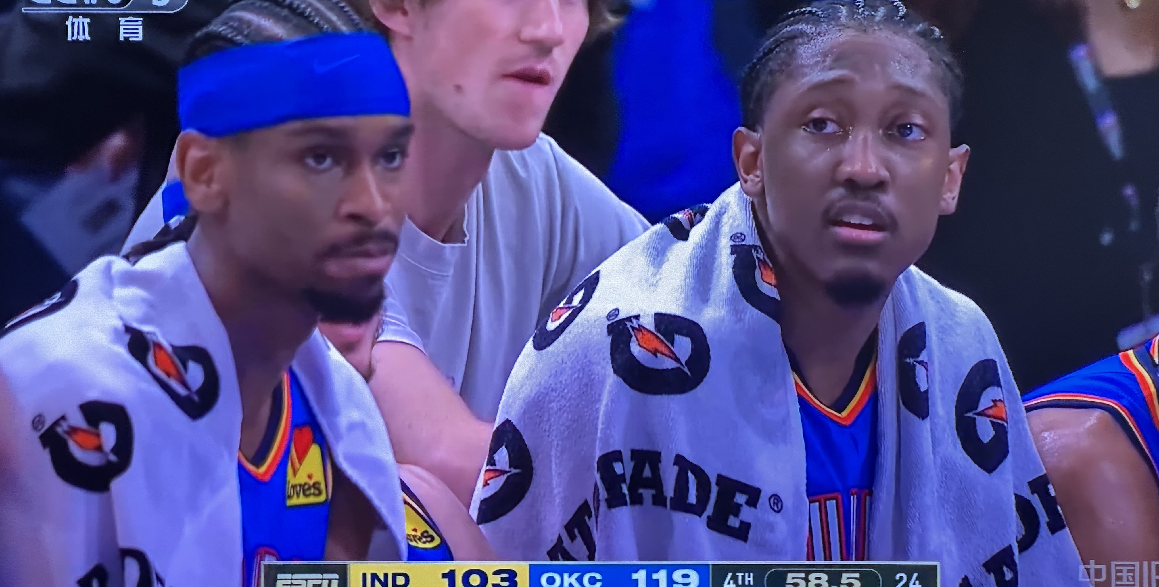 壹号娱乐官方网站包含赛后突围战来临，丹佛掘金围绕法国杯强势反弹，信心回归，训练强度明显提升的词条