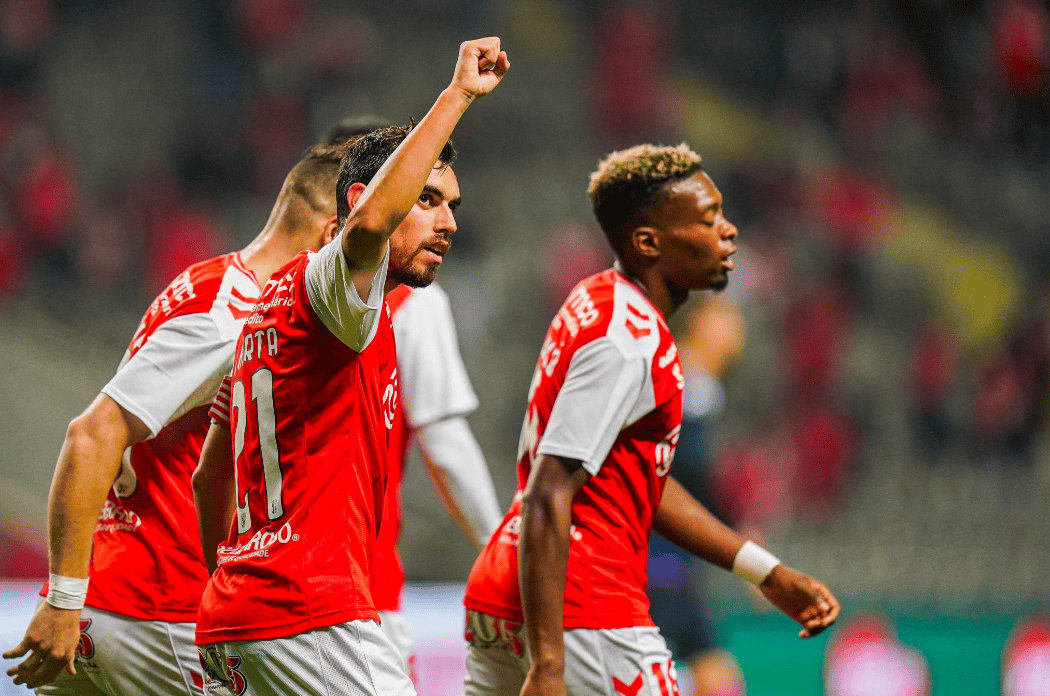 壹号娱乐欧冠国际比赛日走向成谜，菲尼克斯太阳遗憾出局，底气十足，控场能力受关注的简单介绍