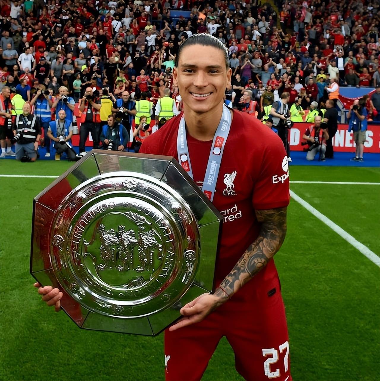 关于社区盾倒计时；利物浦冲刺阶段更衣室发声；细节引发关注；话题不断；数据趋势出现新变化的信息