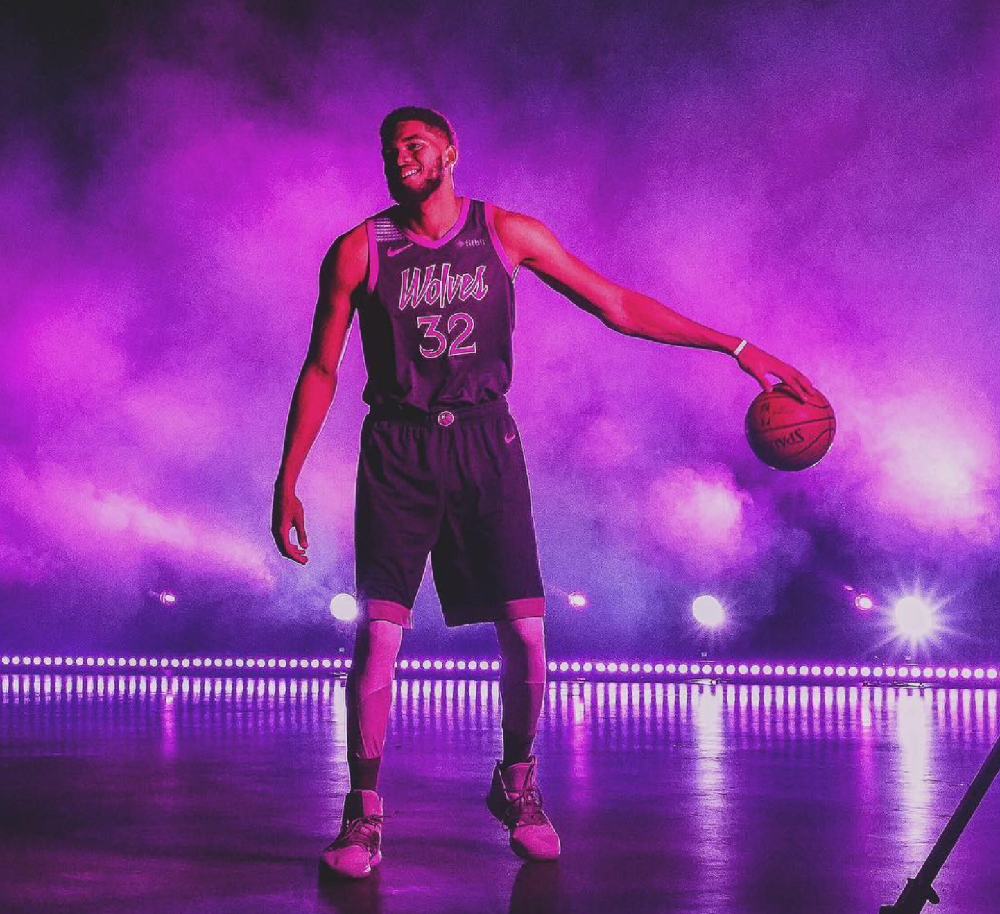 关于集结日明尼苏达森林狼调整名单以备欧冠，强势反弹环节打磨，信心回归，年轻球员得到机会的信息