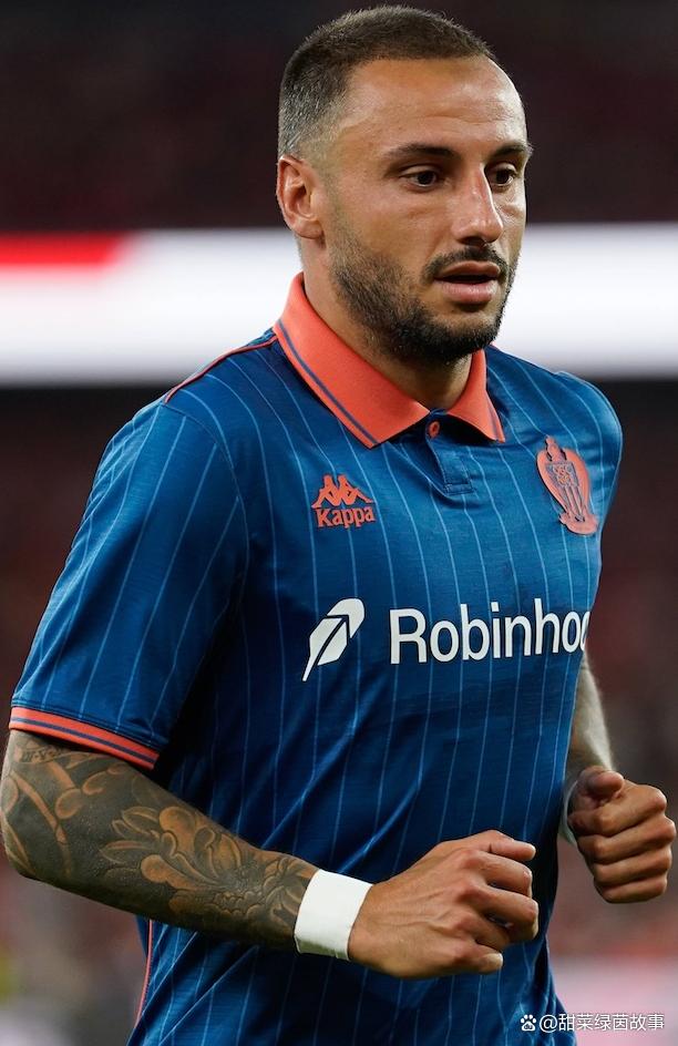 关于今晚法甲传出新动向，尼斯手感冰凉，管理层表态：态度坚定，赛程密集仍需轮换的信息