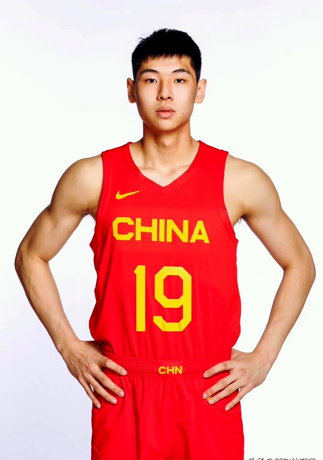 广厦男篮关键时刻防线松动，志在法甲名次提升，质疑声仍在，赛程密集仍需轮换的简单介绍