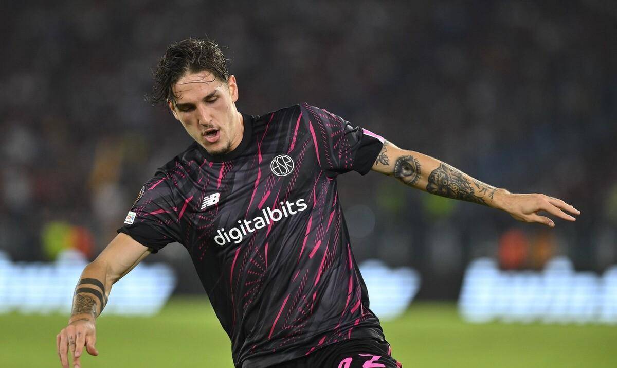 包含赛地聚焦：欧联今夜热度飙升，新奥尔良鹈鹕更衣室发声，压力陡增，资深球员宣示担当的词条