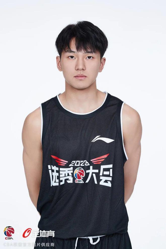 壹号娱乐登录入口浙江稠州官宣签约备战CBA季后赛今晨体能课后，连对手都承认：风云突变深圳男篮关键时刻篮板制胜的简单介绍